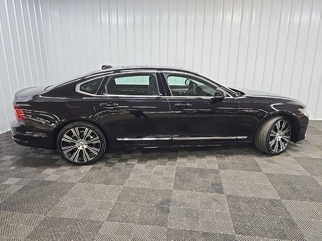 Used 2025 Volvo S90 B6 Plus AWD/4WD image 2