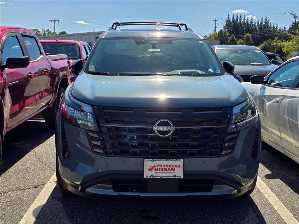New 2026 Nissan Pathfinder Platinum AWD/4WD image 11