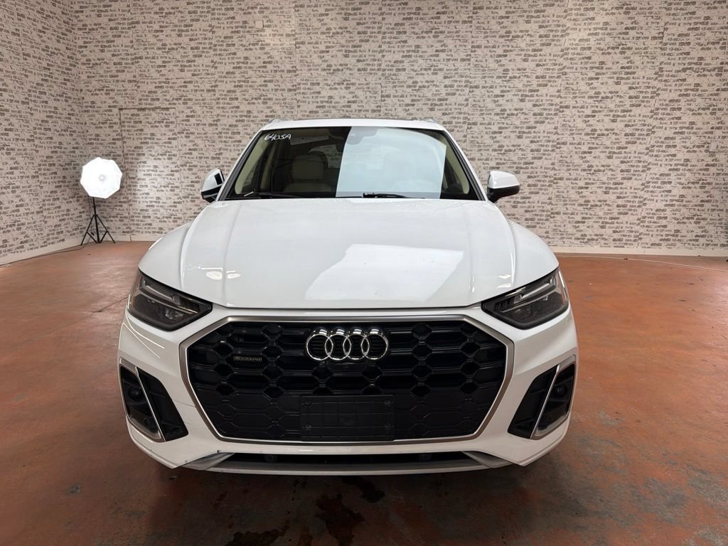 Used 2023 Audi Q5 2.0T Premium Plus AWD/4WD image 2