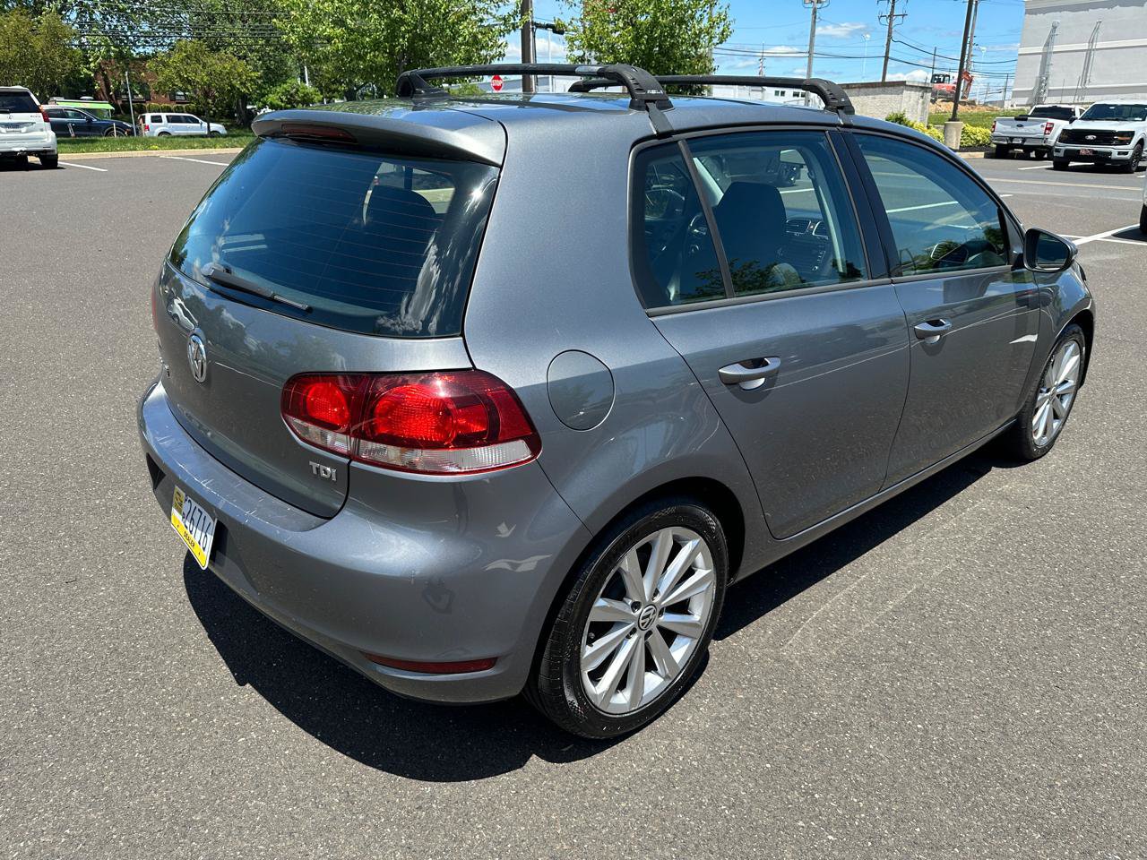 Used 2014 Volkswagen Golf TDI FWD image 5