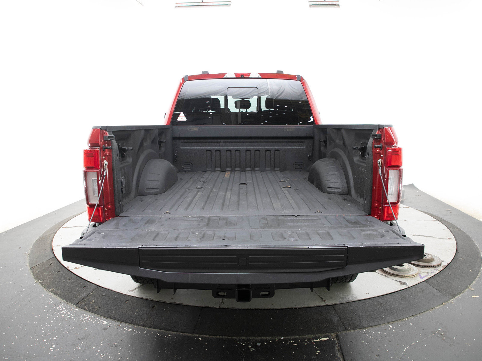 Used 2021 Ford F250 Lariat w/ Lariat Ultimate Package AWD/4WD image 17