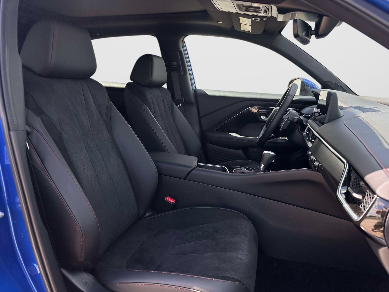 Certified 2025 Acura ADX A-Spec AWD/4WD image 10