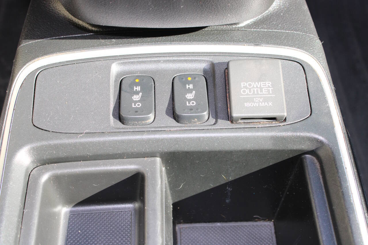 Used 2016 Honda CR-V Touring image 10