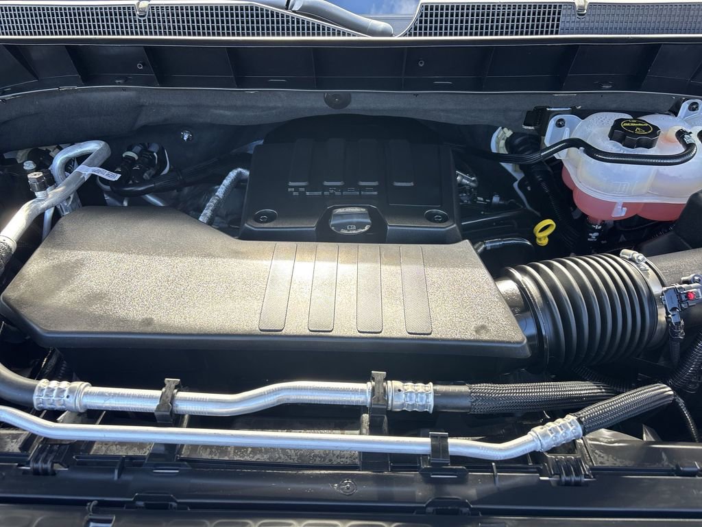 Used 2026 Chevrolet Silverado 1500 LT image 30