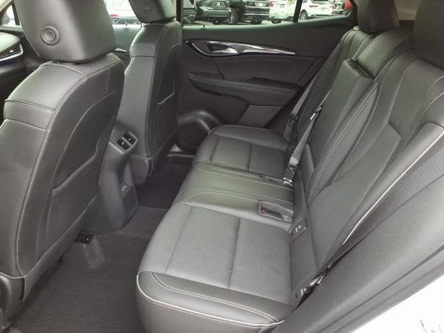 Used 2023 Buick Envision Essence FWD image 5