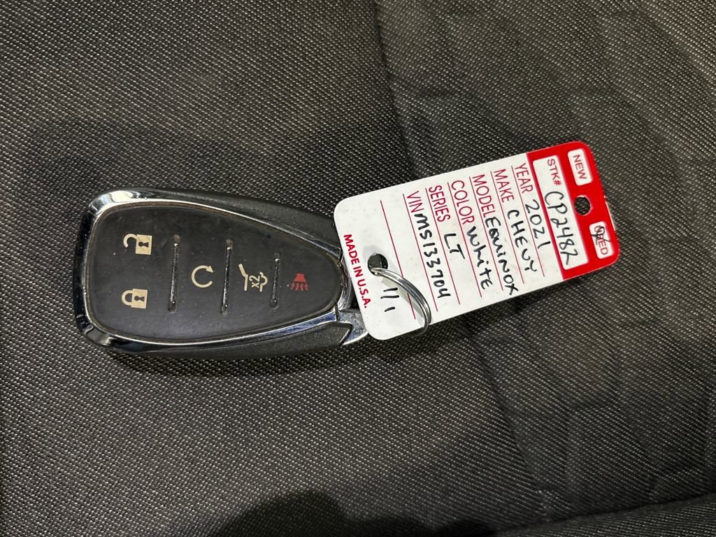 Used 2021 Chevrolet Equinox LT image 24
