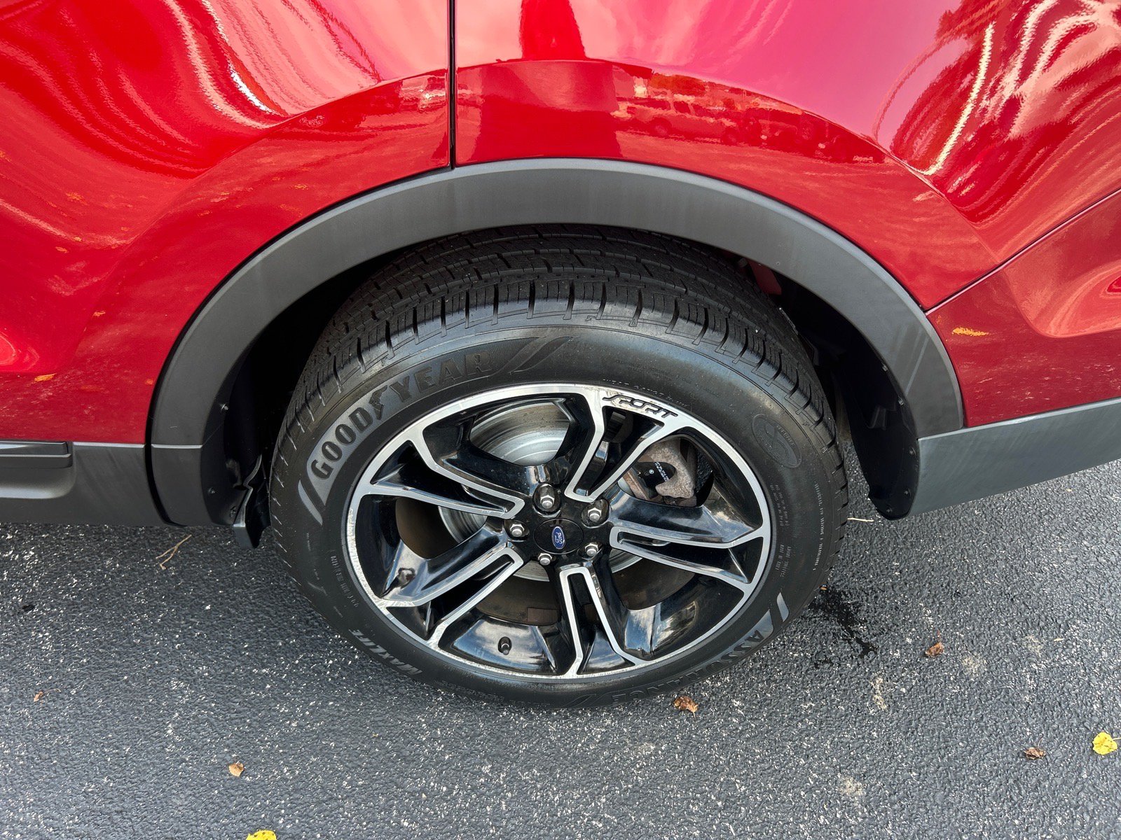 Used 2015 Ford Explorer Sport AWD/4WD image 37