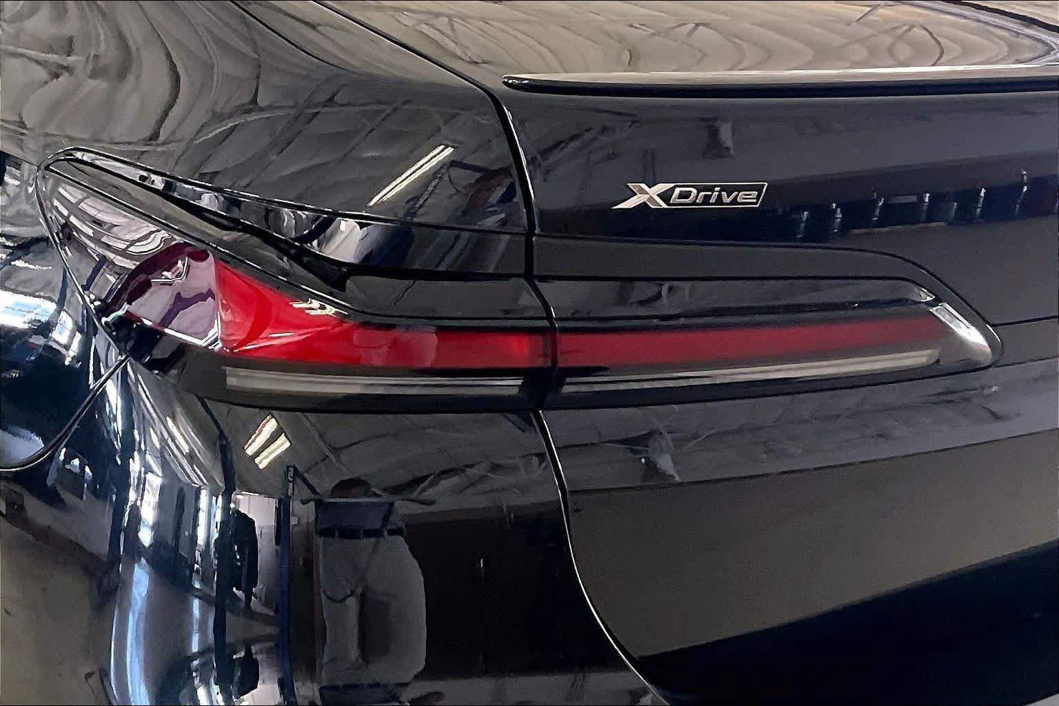 New 2026 BMW 750e xDrive w/ Executive Package AWD/4WD image 14