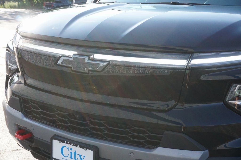 New 2026 Chevrolet Silverado EV Trail Boss image 33