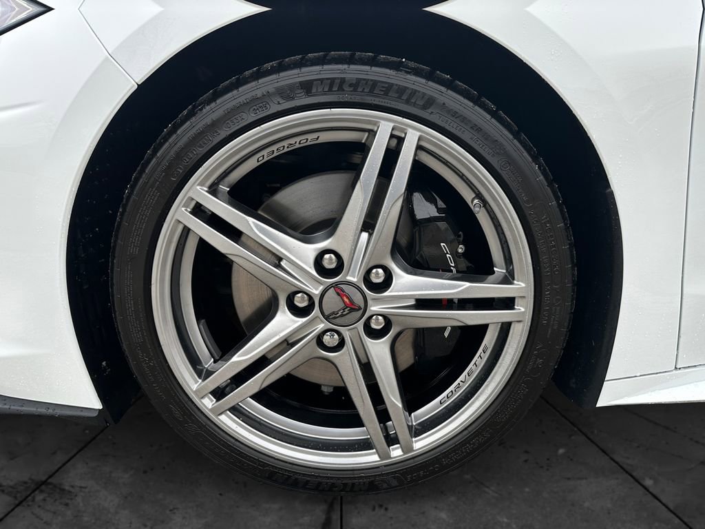 Used 2026 Chevrolet Corvette Stingray Coupe w/ Z51 Performance Package image 14