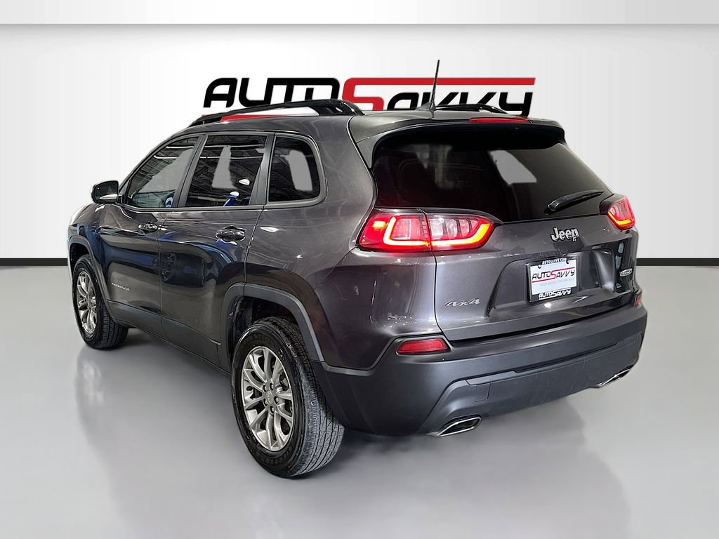 Used 2022 Jeep Cherokee Latitude Lux w/ Mopar Interior Package AWD/4WD image 5