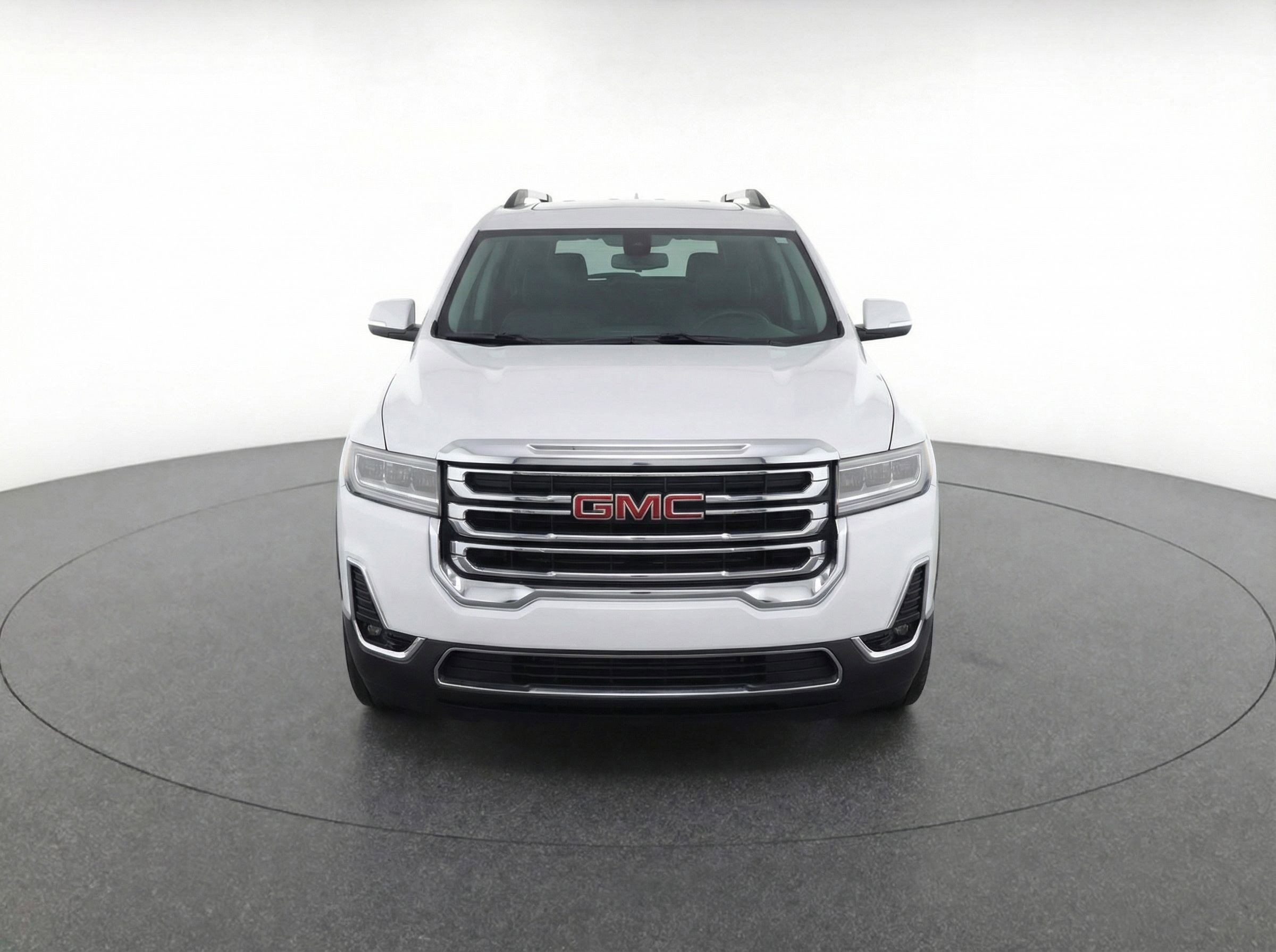 Used 2023 GMC Acadia SLT FWD image 2