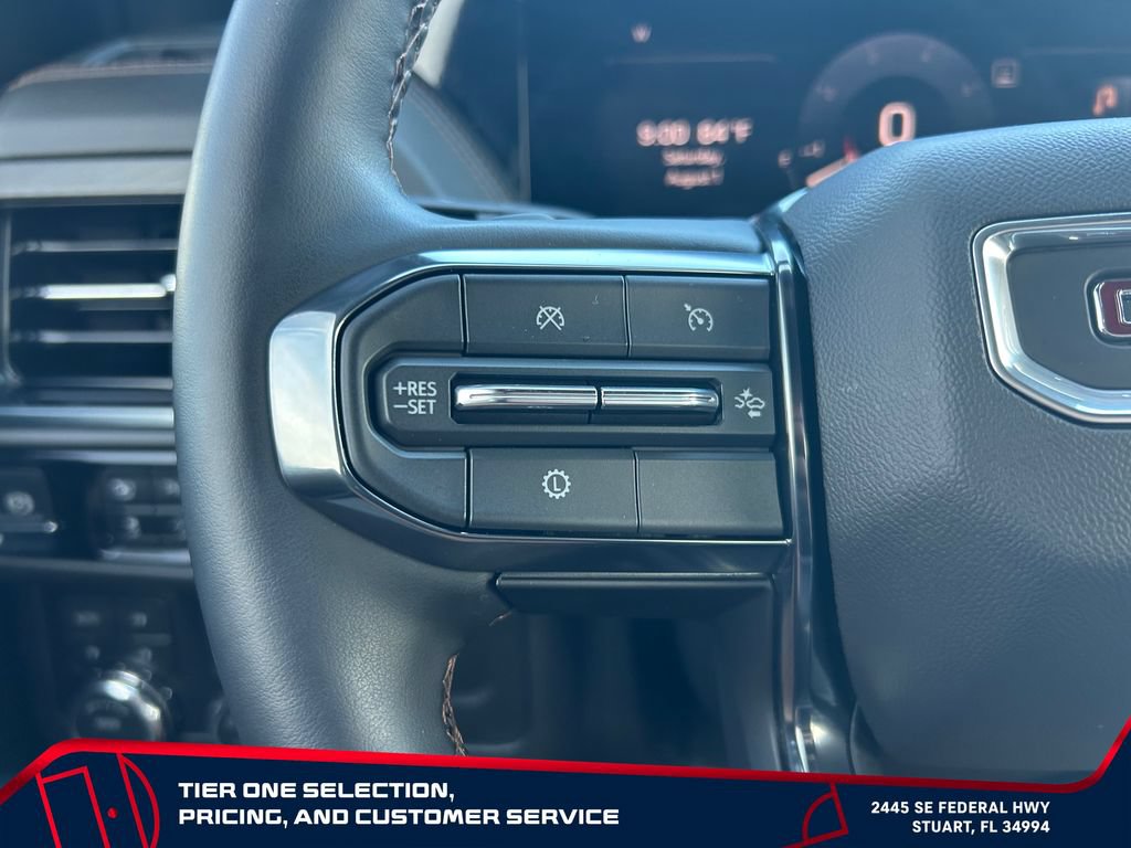 Used 2025 GMC Yukon AT4 AWD/4WD image 19