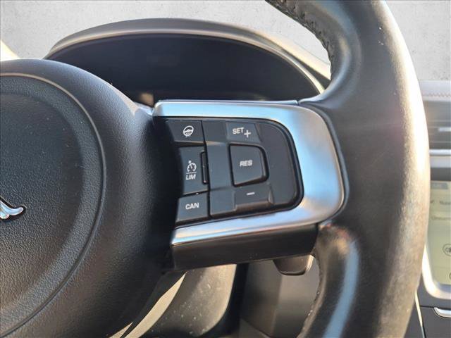 Used 2020 Jaguar E-PACE SE AWD/4WD image 14