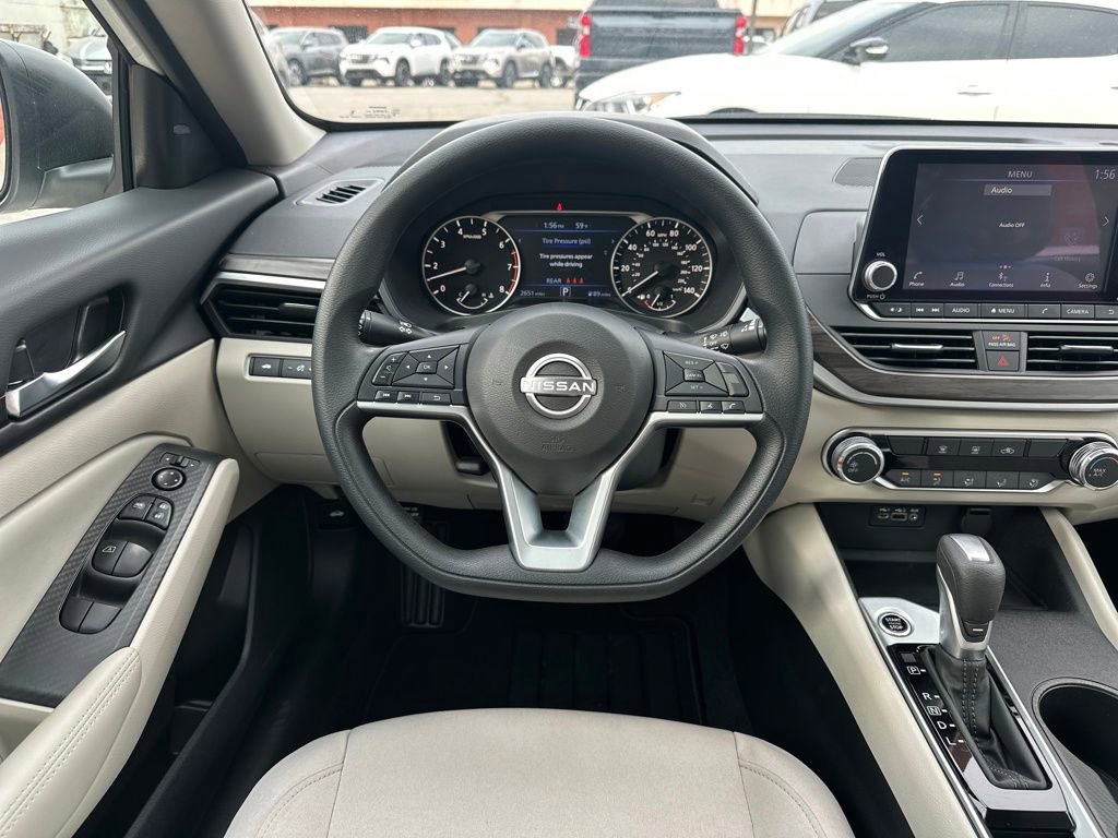 Certified 2025 Nissan Altima 2.5 SV image 15