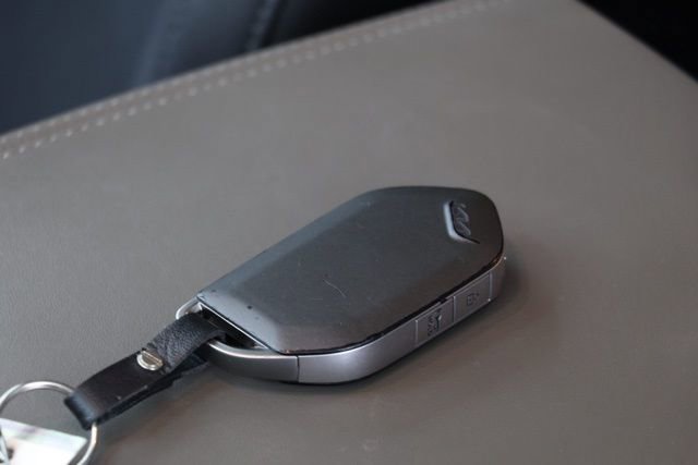 Used 2025 Kia Carnival image 37
