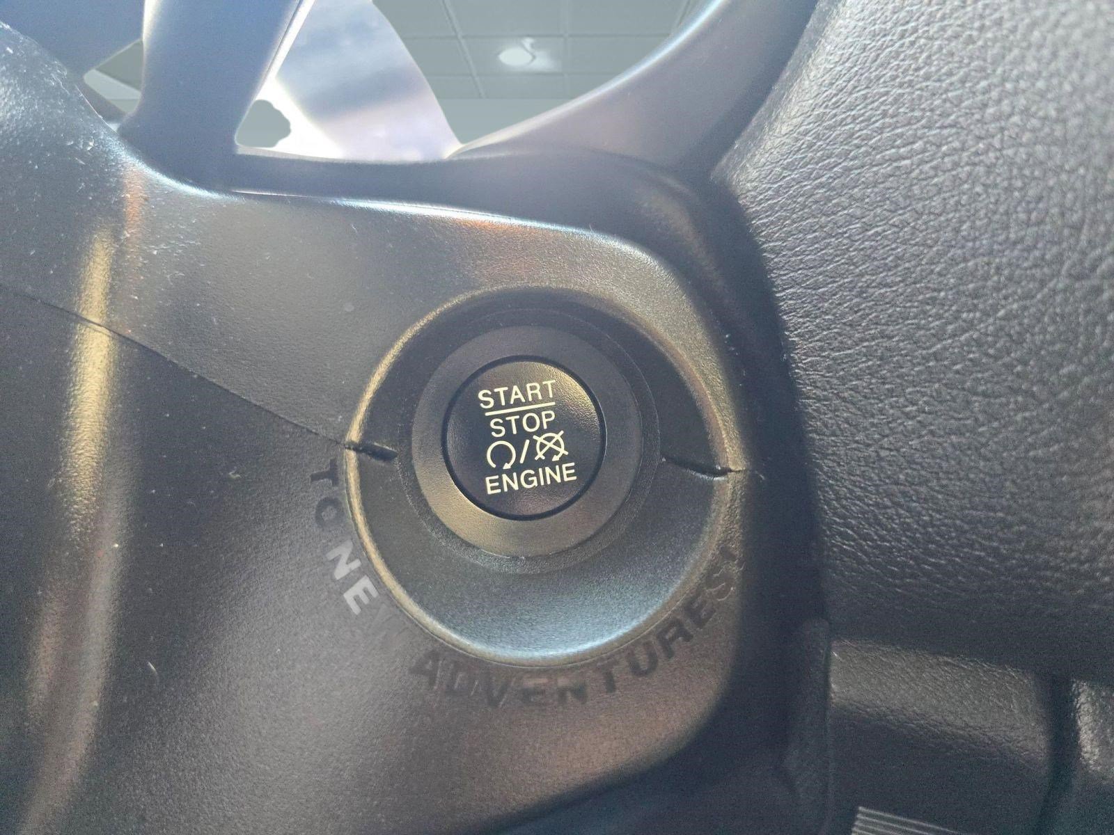 Used 2020 Jeep Renegade Limited image 26