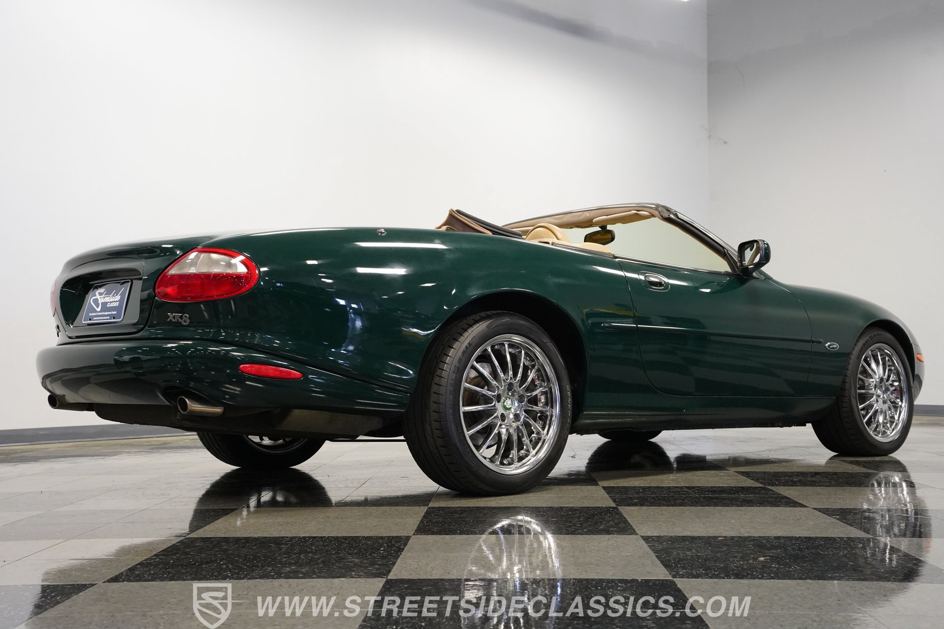 Used 1997 Jaguar XK8 Convertible RWD image 28