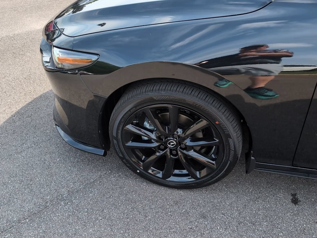 New 2026 MAZDA MAZDA3 Hatchback w/Premium Plus Pkg AWD/4WD image 15