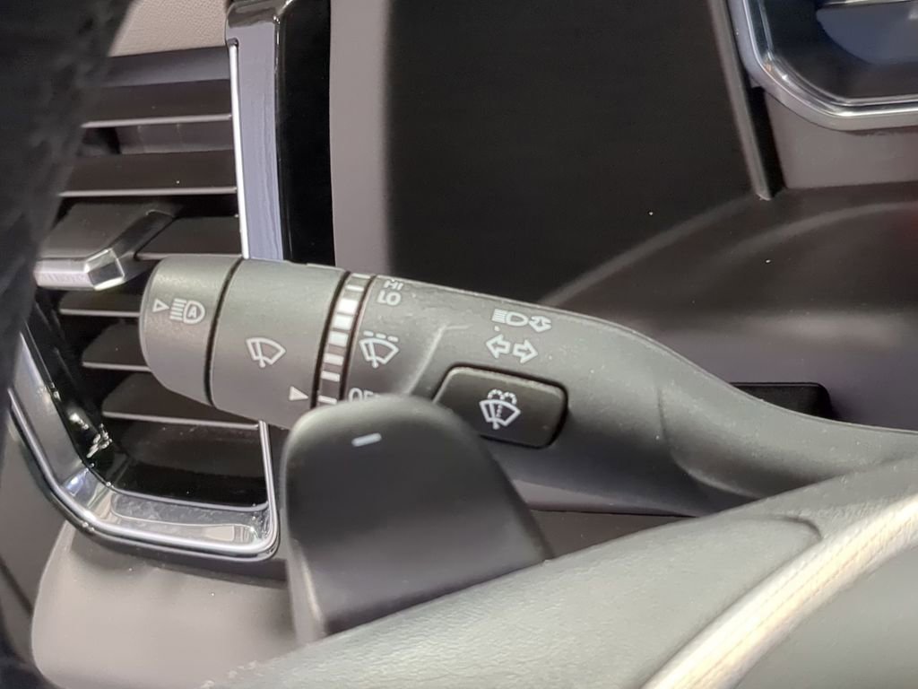 Used 2025 GMC Sierra 1500 Denali image 25