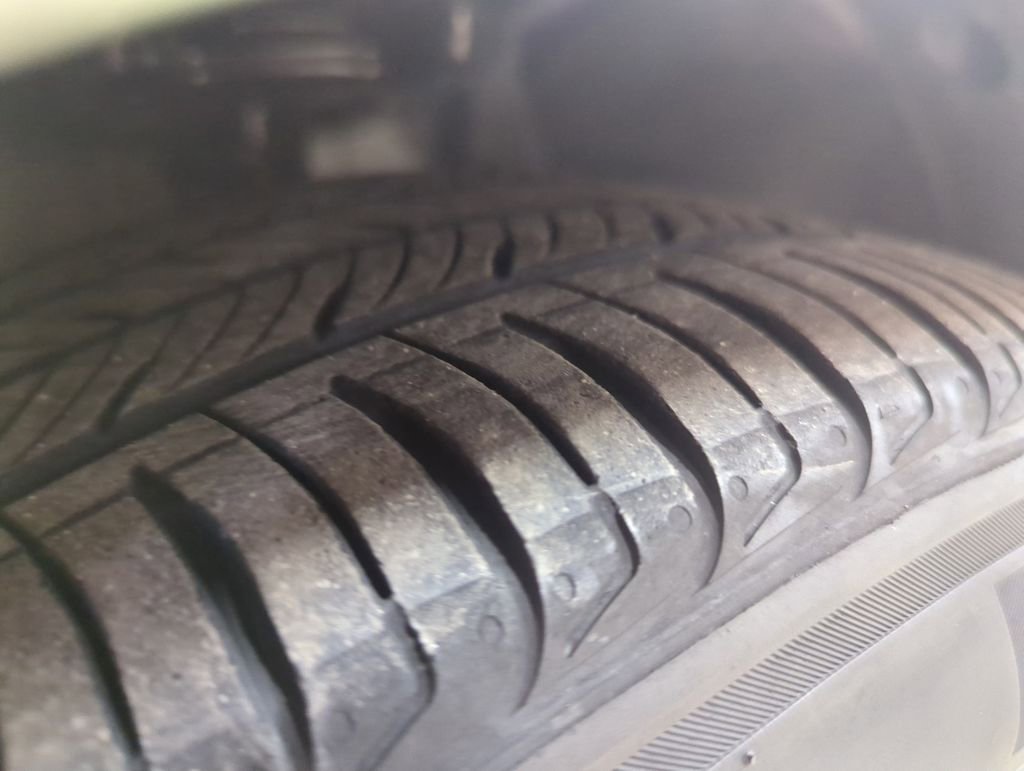 Used 2025 Nissan Altima 2.5 SV image 25