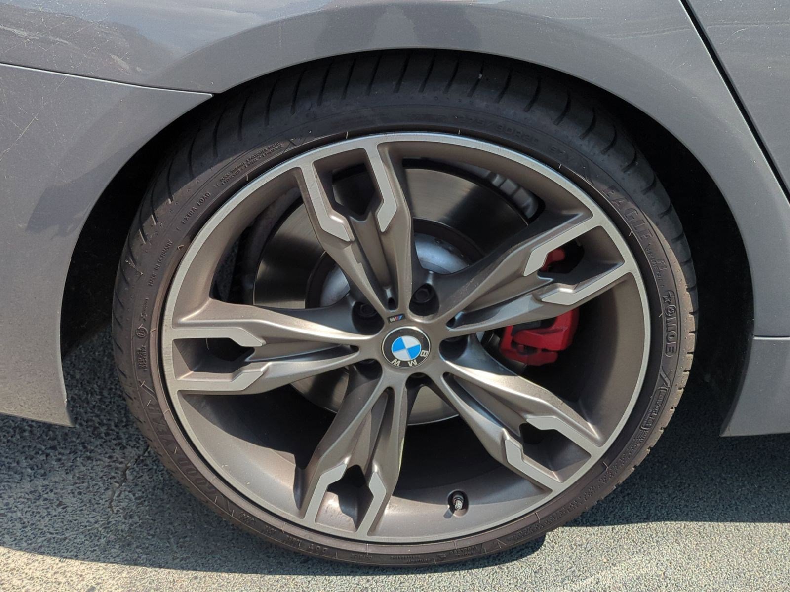 Used 2021 BMW M550i xDrive w/ Premium Package image 13