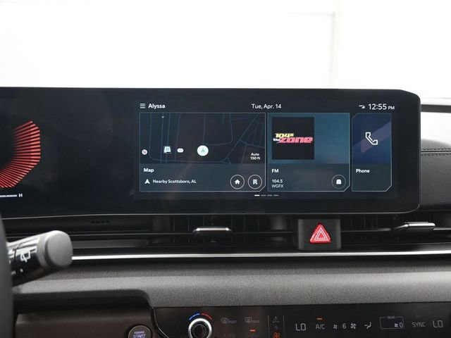Used 2025 Kia Carnival EX FWD image 19