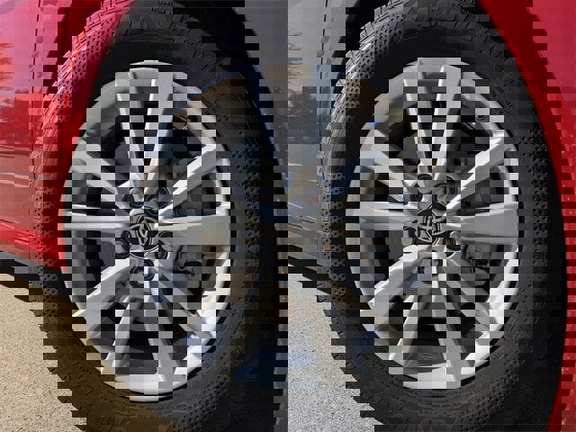 New 2026 Toyota Camry LE image 10