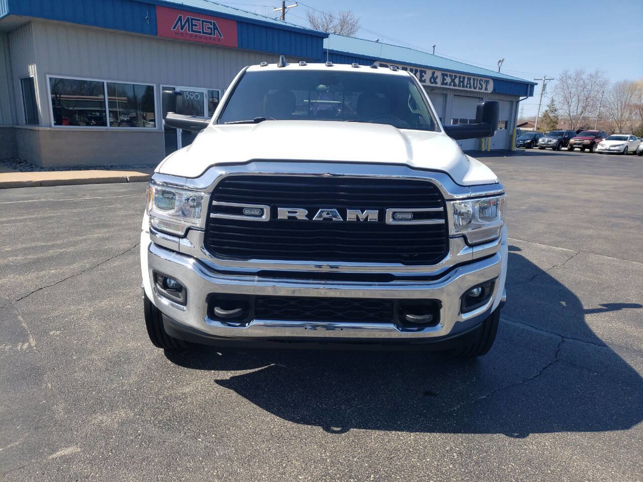 Used 2021 RAM 5500 SLT w/ Quick Order Package 2YG SLT image 4