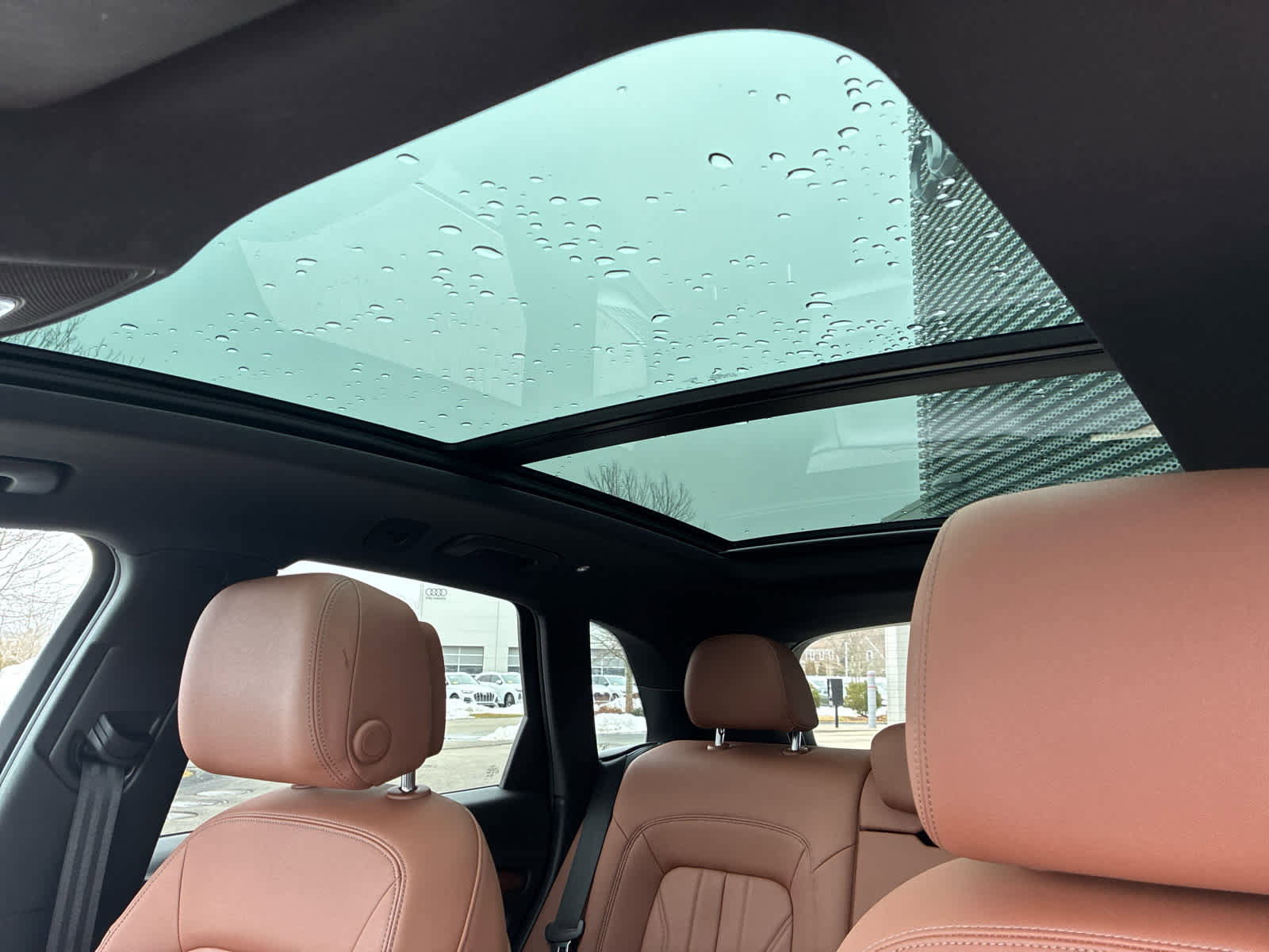 Used 2023 Audi Q5 2.0T Premium w/ Convenience Package image 19