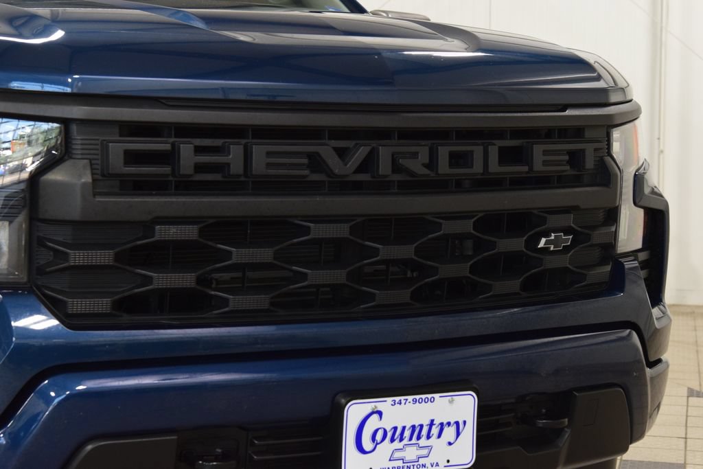 Used 2023 Chevrolet Silverado 1500 Custom AWD/4WD image 11