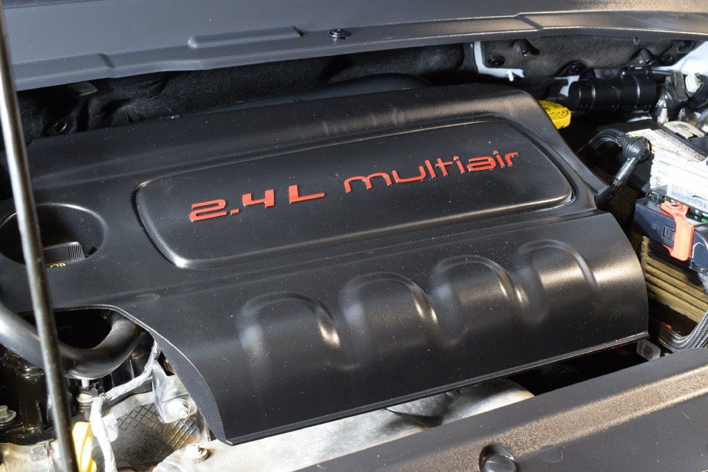 Used 2022 Jeep Compass High Altitude AWD/4WD image 35