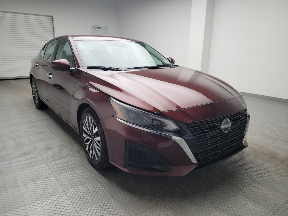 Used 2023 Nissan Altima 2.5 SV image 13