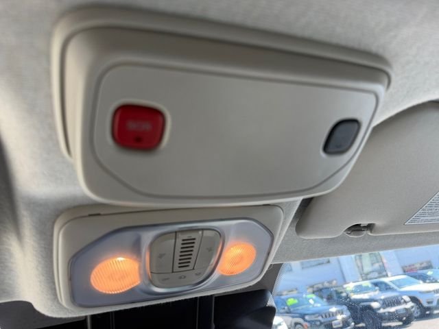 Used 2025 RAM ProMaster 2500 w/ U-Haul Equipment Group FWD image 23