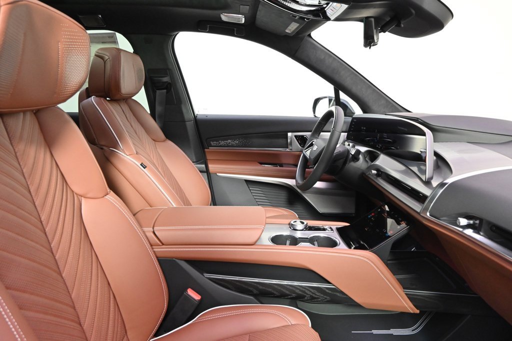 New 2026 Cadillac Vistiq Platinum image 15