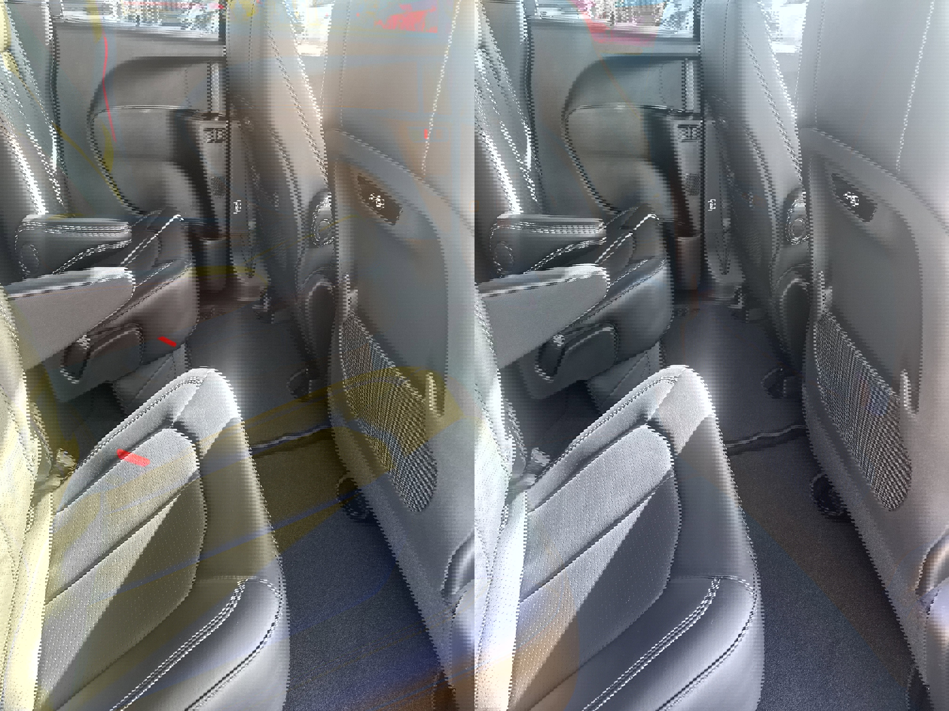 New 2026 Chrysler Pacifica Select image 28