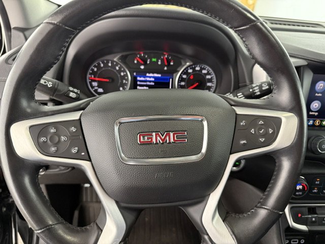 Used 2022 GMC Terrain SLT w/ LPO, Floor Liner Package FWD image 15