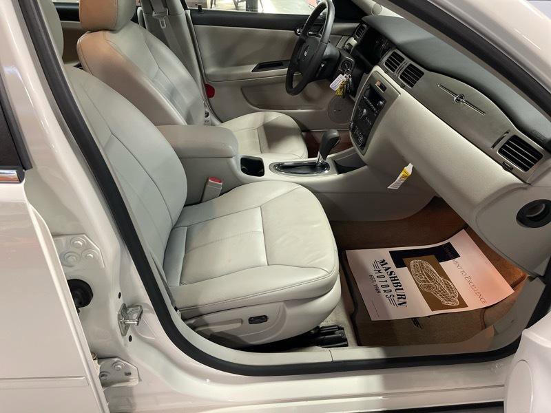 Used 2009 Chevrolet Impala SS w/ Convenience Package FWD image 45