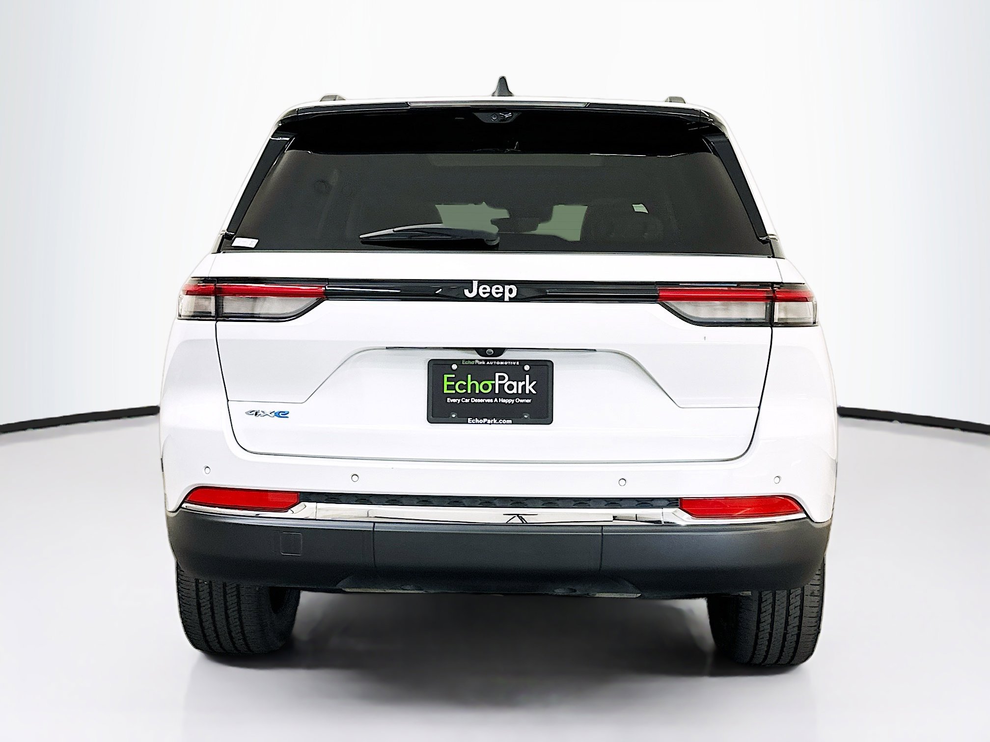 Used 2023 Jeep Grand Cherokee 4WD 4xe w/ Luxury Tech Group II image 7