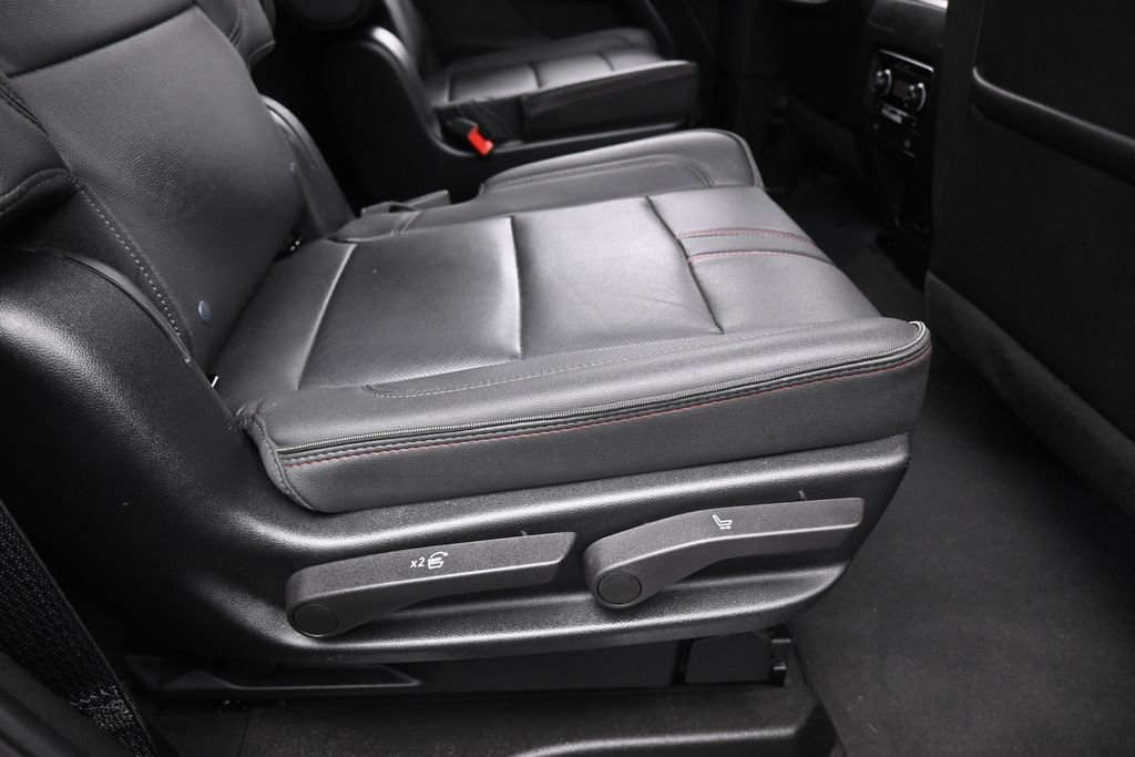 Used 2023 Chevrolet Tahoe RST w/ Luxury Package RWD image 46