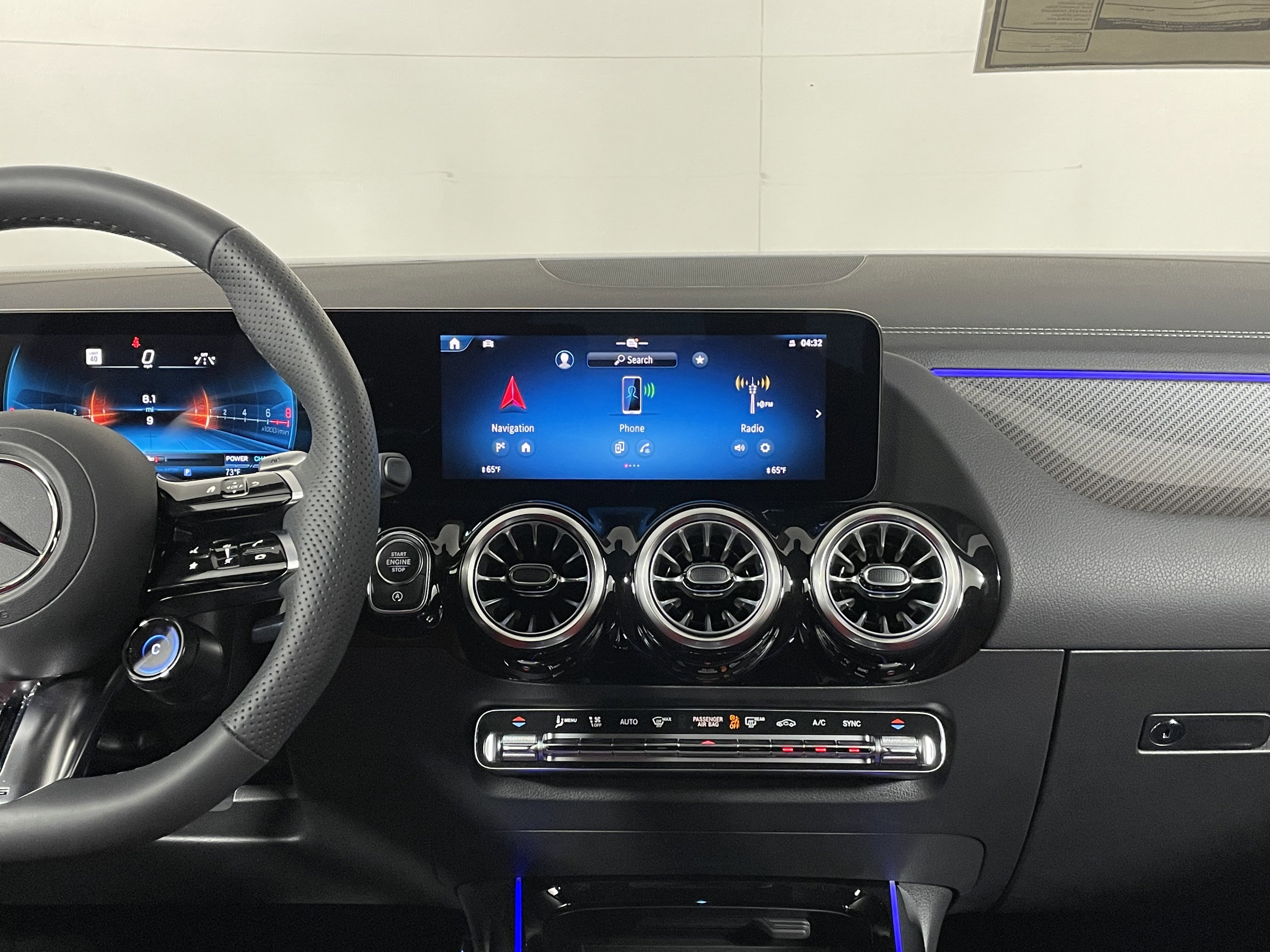 New 2026 Mercedes-Benz GLA 35 AMG 4MATIC image 17