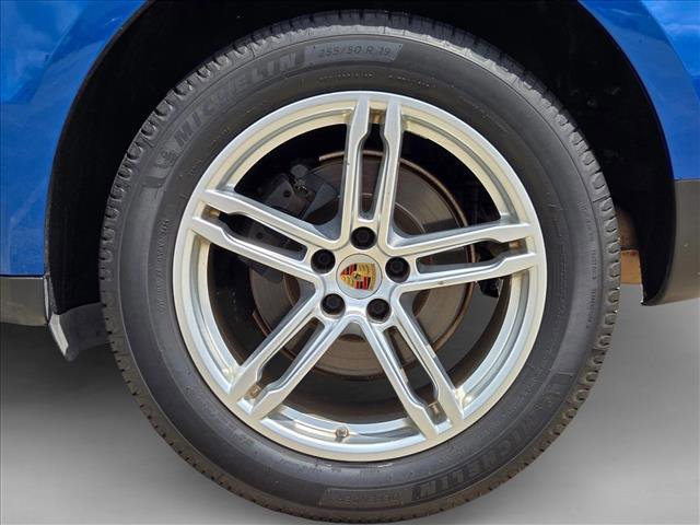 Used 2017 Porsche Macan AWD/4WD image 14