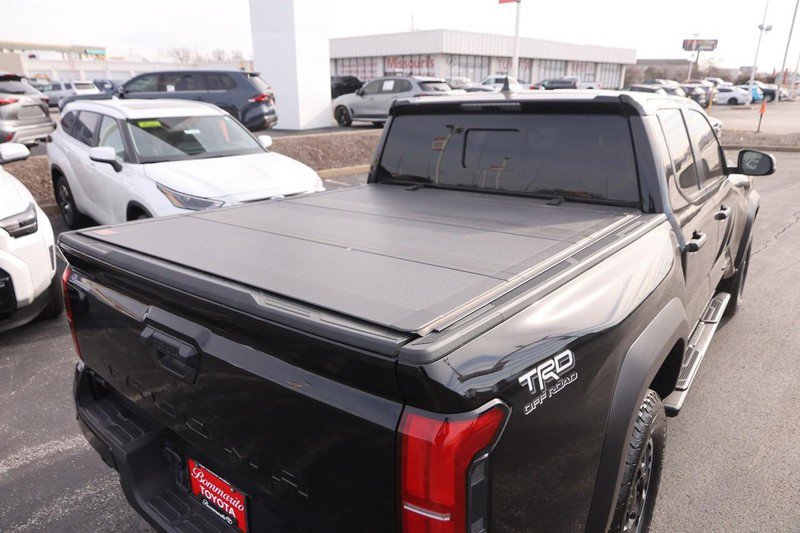 Used 2024 Toyota Tacoma 4x4 Double Cab image 7