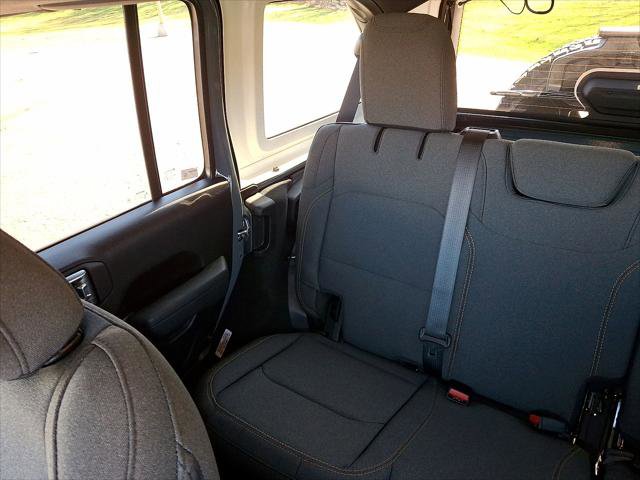 New 2026 Jeep Wrangler Unlimited Sport image 12