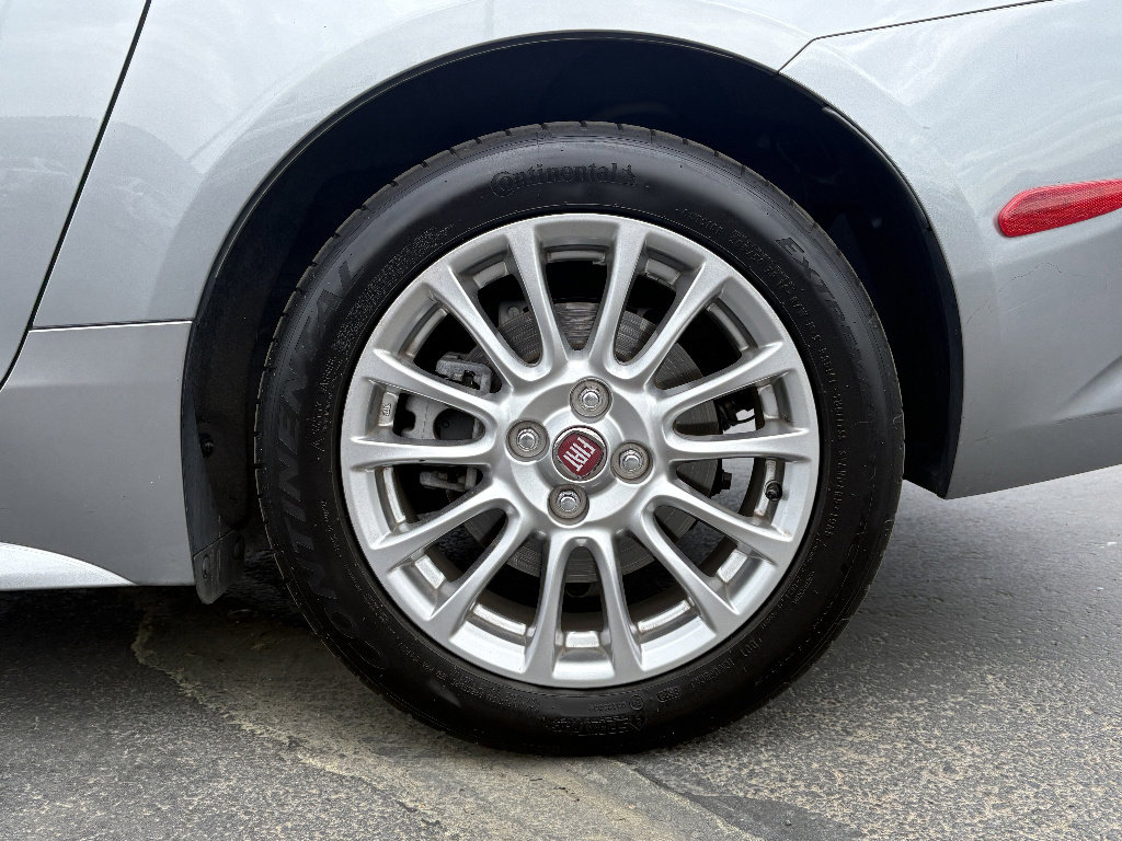 Used 2017 FIAT 124 Spider Classica RWD image 12