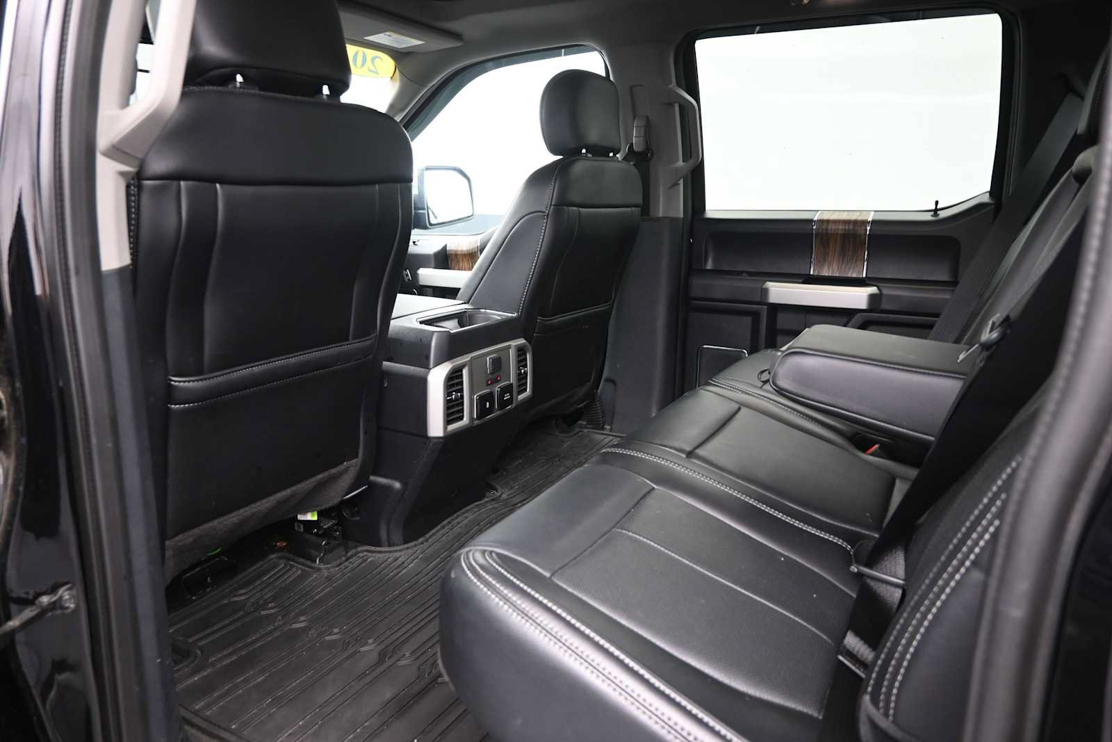 Used 2019 Ford F150 Lariat w/ Equipment Group 502A Luxury AWD/4WD image 15