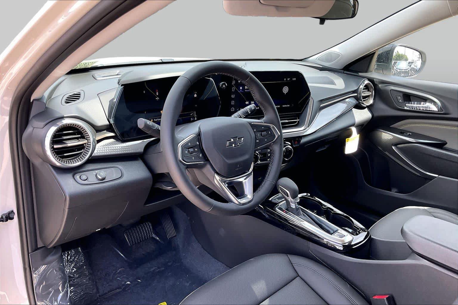 New 2026 Chevrolet Trax ACTIV w/ Driver Confidence Package FWD image 9