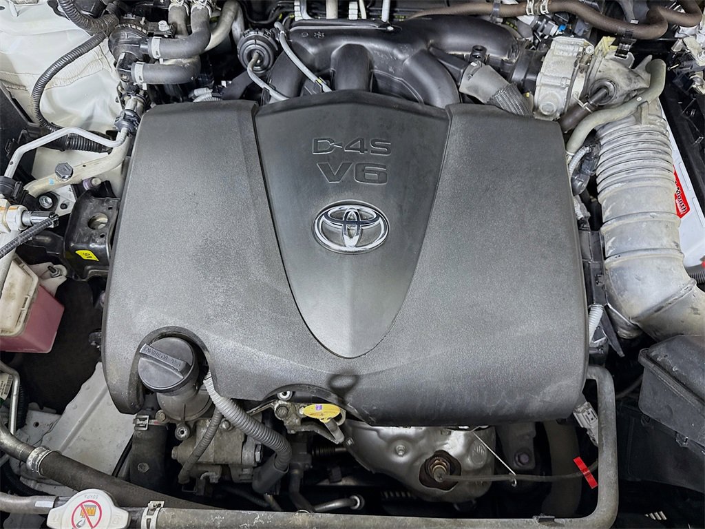 Certified 2020 Toyota Highlander LE image 37