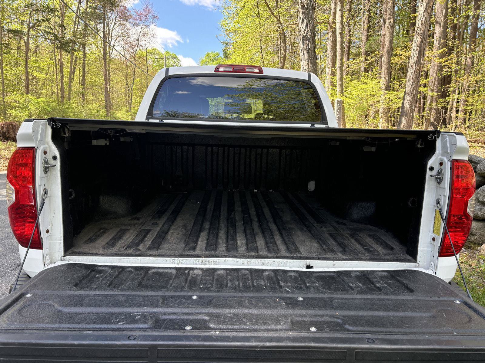 Used 2019 Toyota Tundra Platinum AWD/4WD image 36