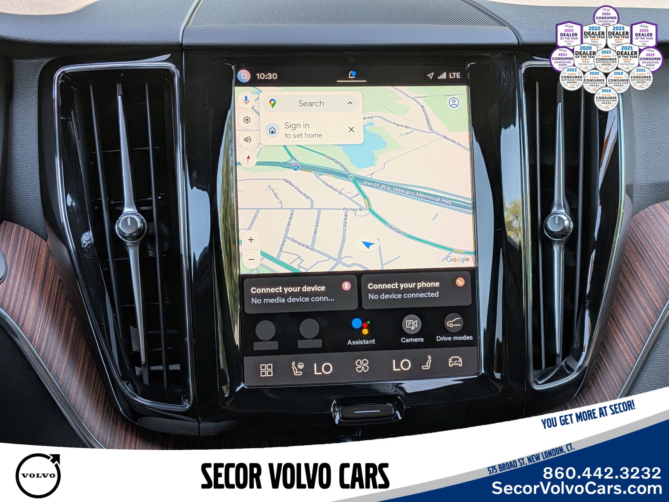 Certified 2023 Volvo XC60 B5 Plus w/ Climate Package AWD/4WD image 24
